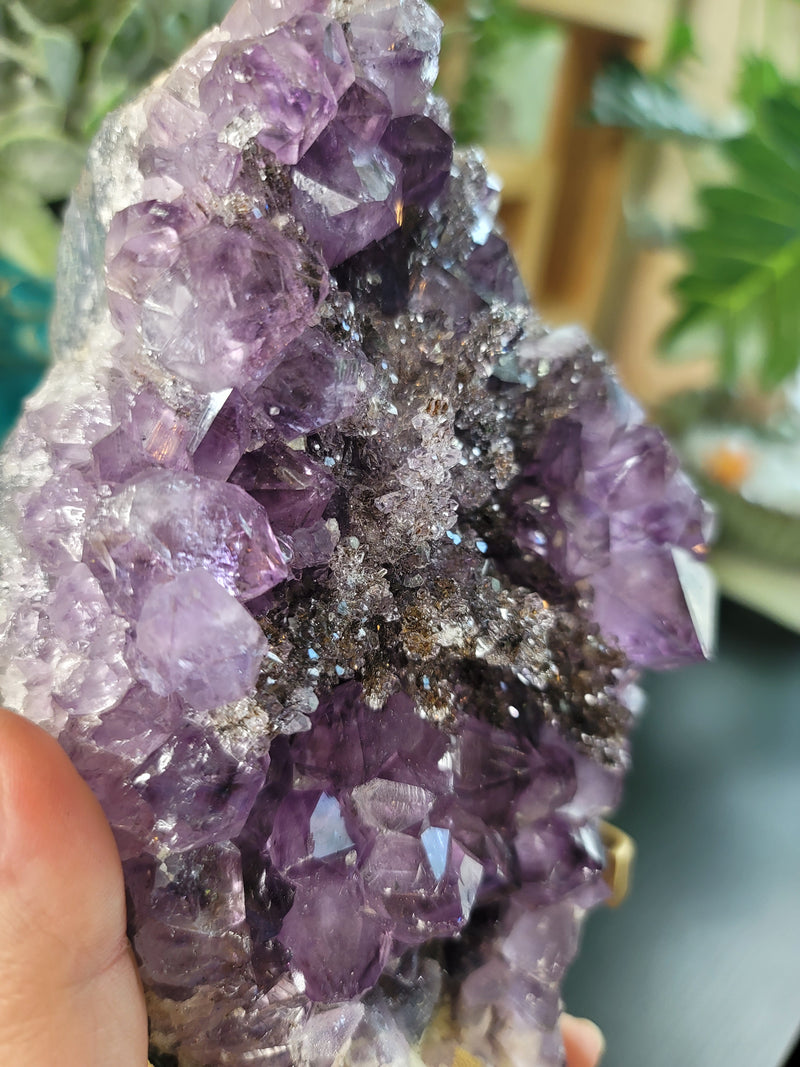 Beautiful Amethyst with Crystalized Hematite & Quartz Points Center