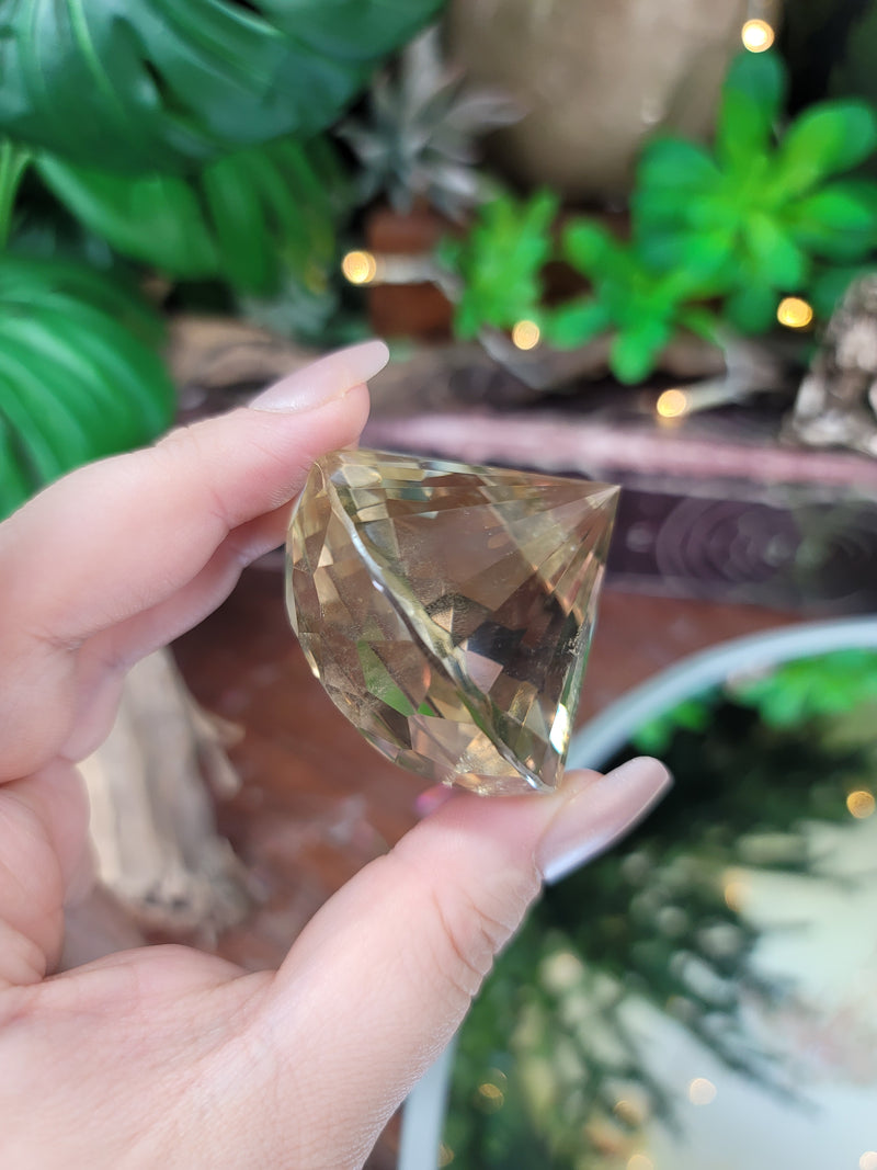 High Grade Citrine Diamond Shape Gem