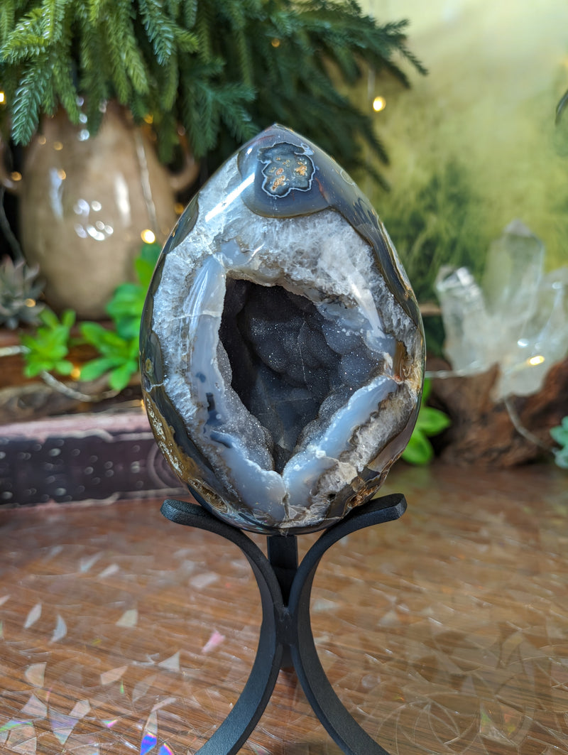 Chalcedony Geode Egg with Agate