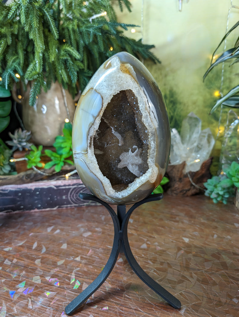 Agate & Quartz Geode Egg